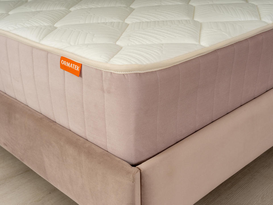 картинка Матрас Optima Comfort M от магазина Одежда+